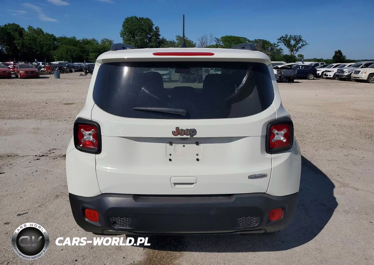 2018 Jeep Renegade Latitude VIN:ZACCJABB7JPG80490 - 6