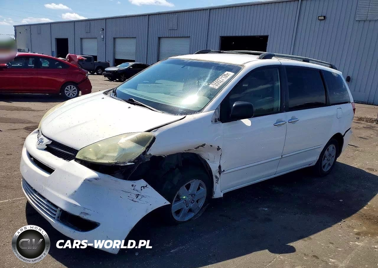 2004 Toyota Sienna Le 8 Passenger