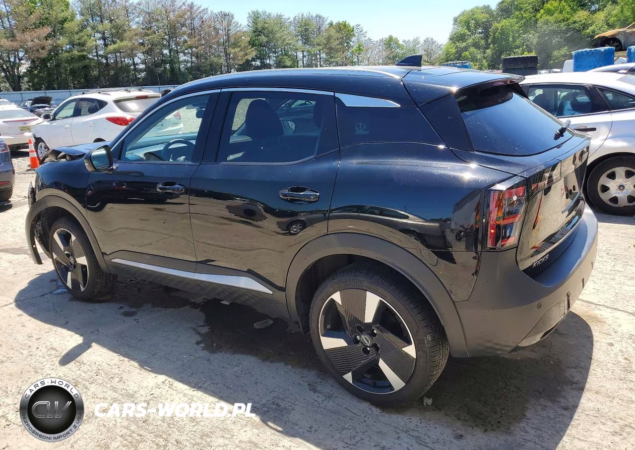 2025 Nissan Kicks Sr VIN:3N8AP6DB1SL428815 - 2