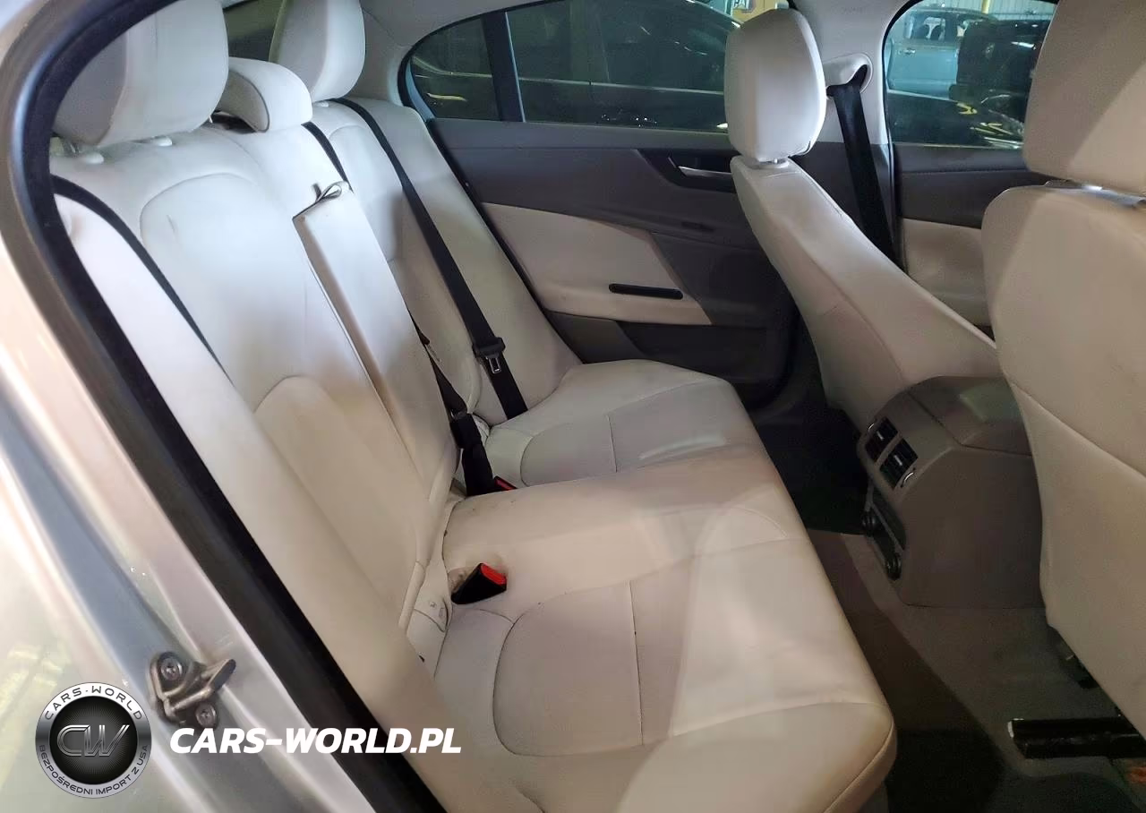2017 Jaguar Xe VIN:SAJAR4BN6HA955502 - 10