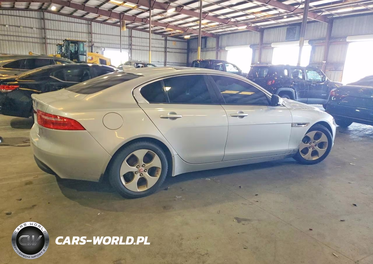 2017 Jaguar Xe VIN:SAJAR4BN6HA955502 - 3