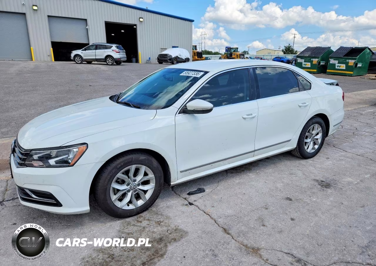 2016 Volkswagen Passat S – zdjęcie 1 z 12