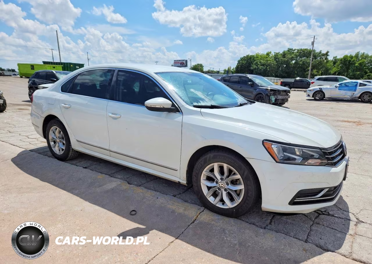 2016 Volkswagen Passat S VIN:1VWAS7A3XGC034744 - 4