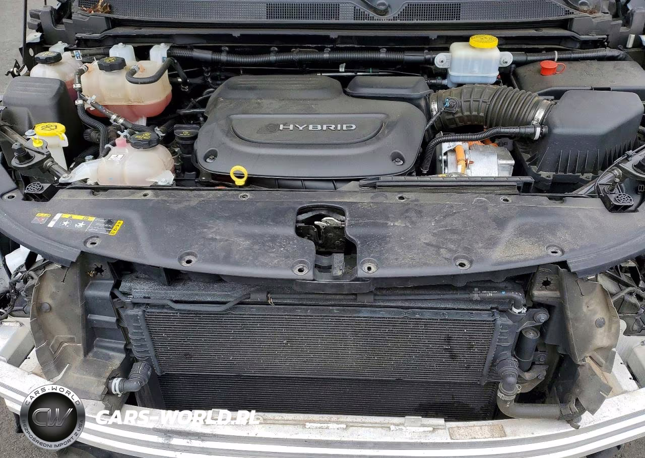 2024 Chrysler Pacifica Hybrid Select VIN:2C4RC1S73RR102913 - 12