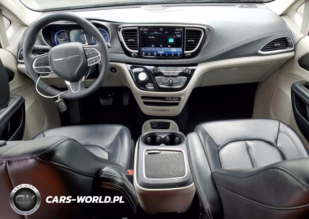 2024 Chrysler Pacifica Hybrid Select VIN:2C4RC1S73RR102913 - 8