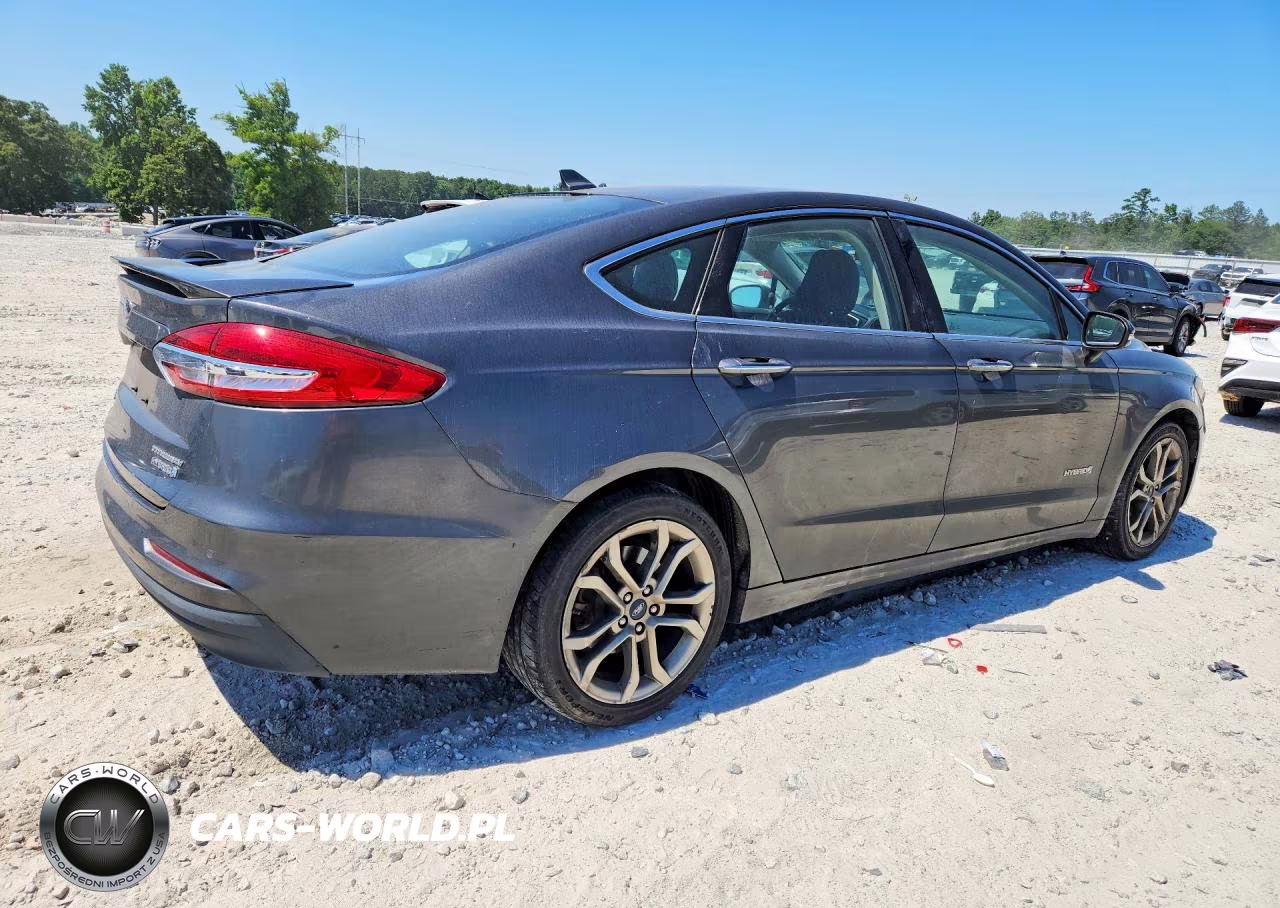 2019 Ford Fusion Titanium VIN:3FA6P0RU3KR257853 - 3
