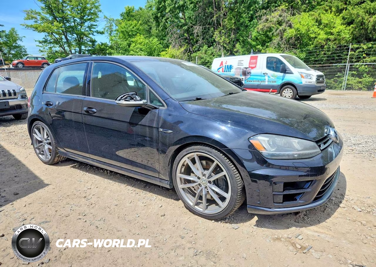 2017 Volkswagen Golf R VIN:WVWWF7AU4HW155145 - 4