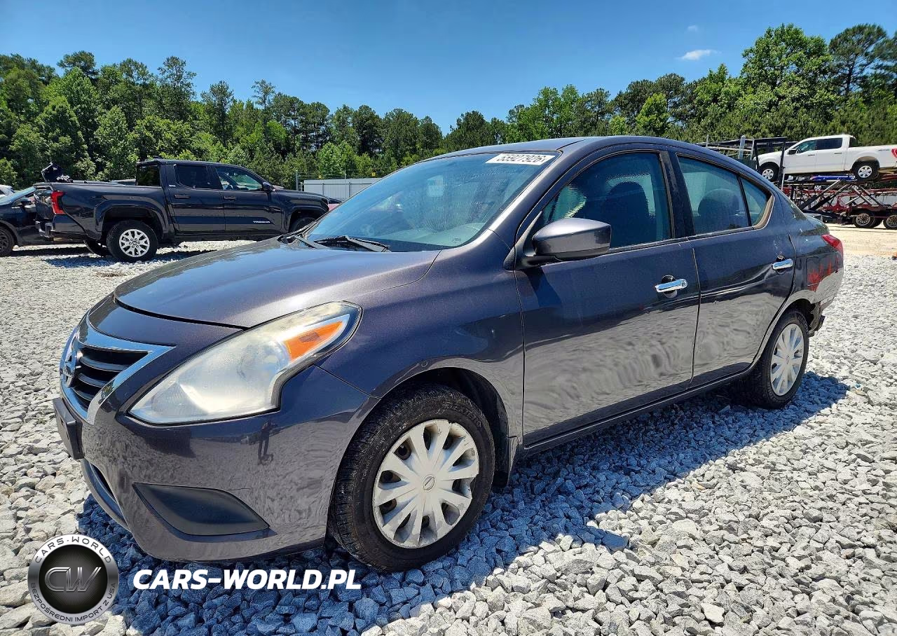 2015 Nissan Versa 1.6 Sv – zdjęcie 1 z 12