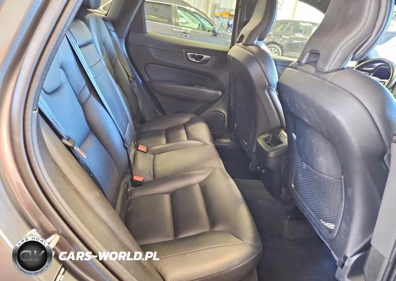 2020 Volvo Xc60 T5 Momentum VIN:YV4102RK0L1431888 - 11