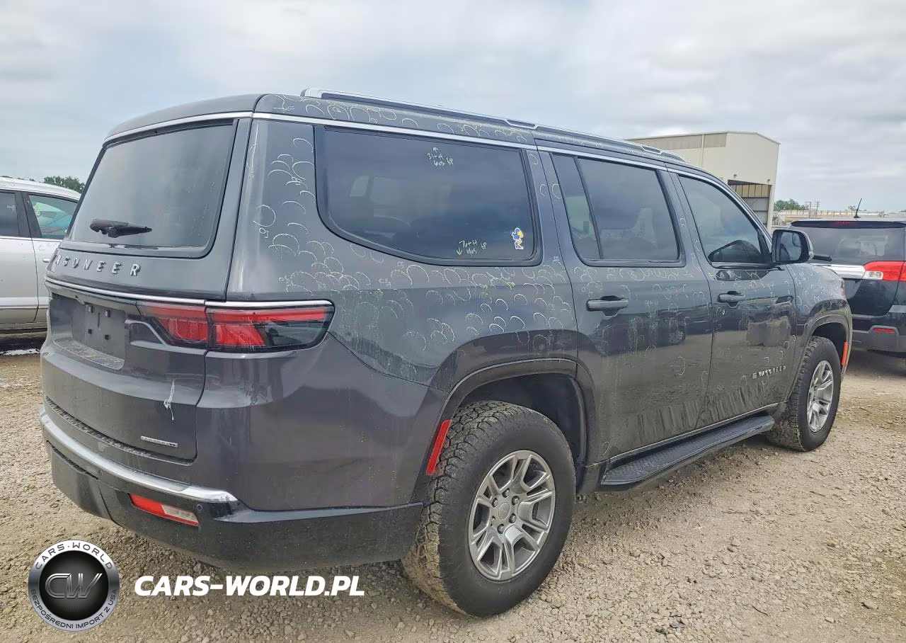 2022 Jeep Wagoneer Series I VIN:1C4SJVAT3NS221213 - 3