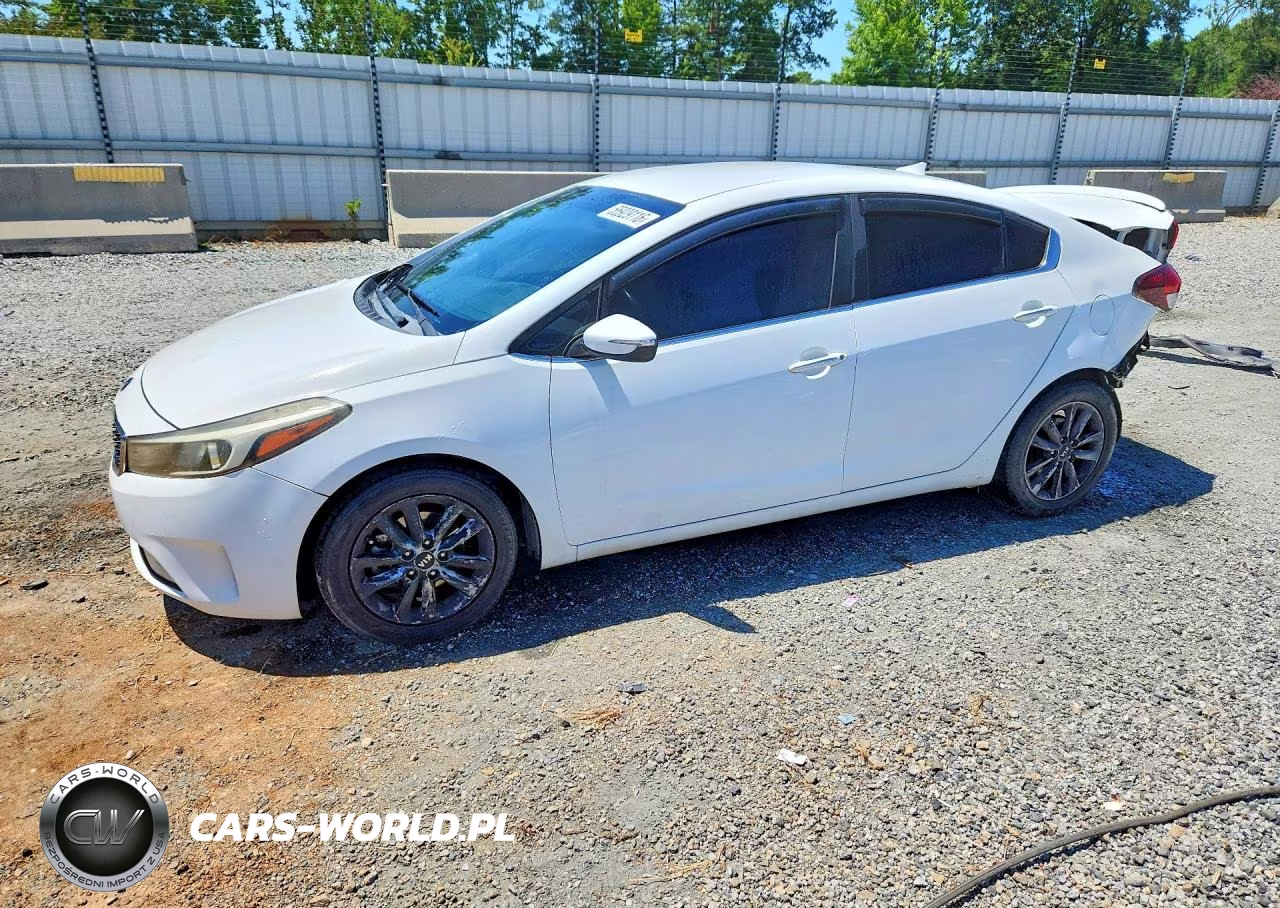 2017 Kia Forte S – zdjęcie 1 z 12