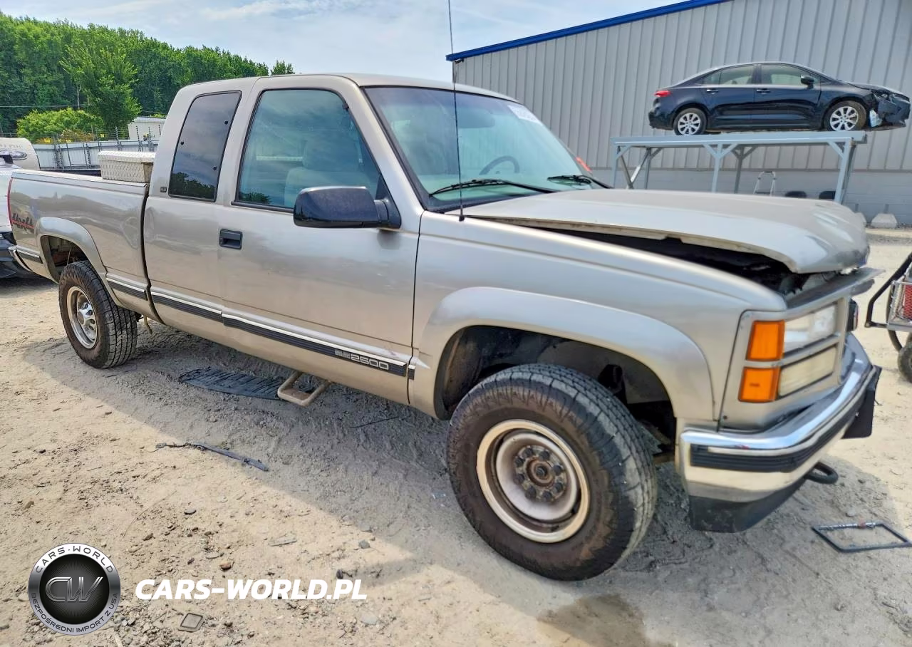 1999 GMC Sierra K2500 VIN:1GTGK29R8XF059228 - 4