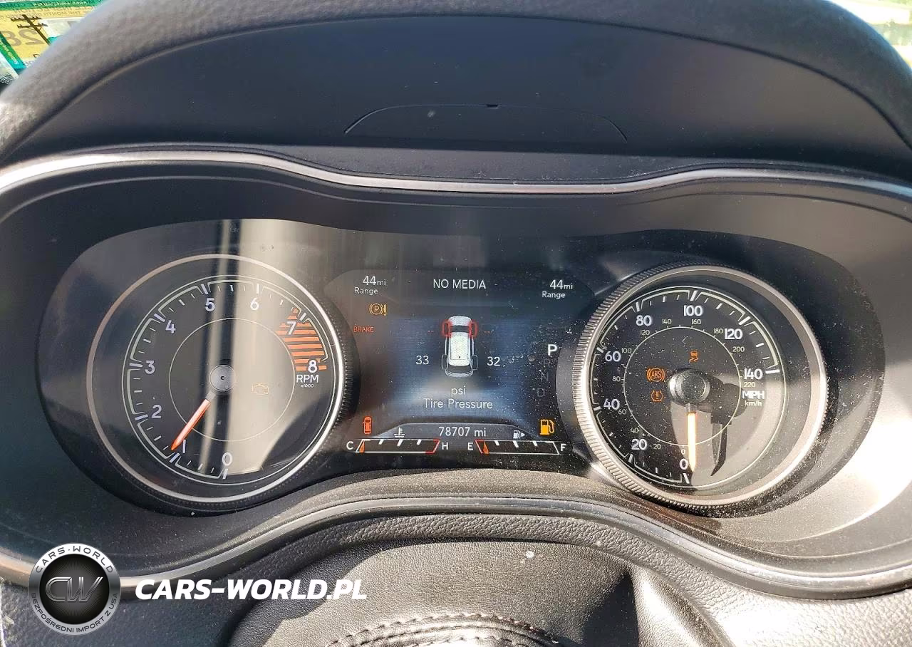 2019 Jeep Cherokee Limited VIN:1C4PJMDX7KD425334 - 9