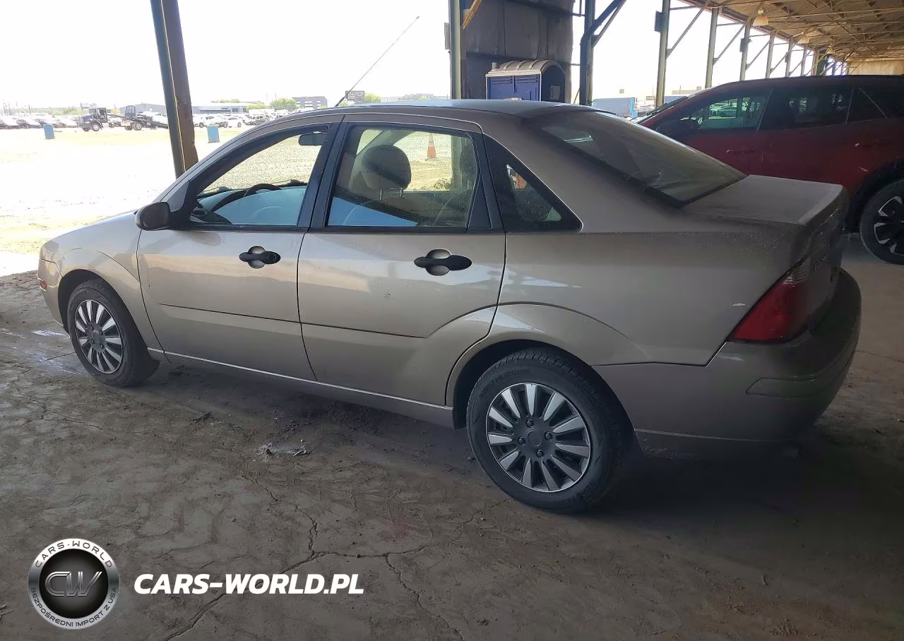 2005 Ford Focus Zx4 VIN:1FAFP34N55W225232 - 2