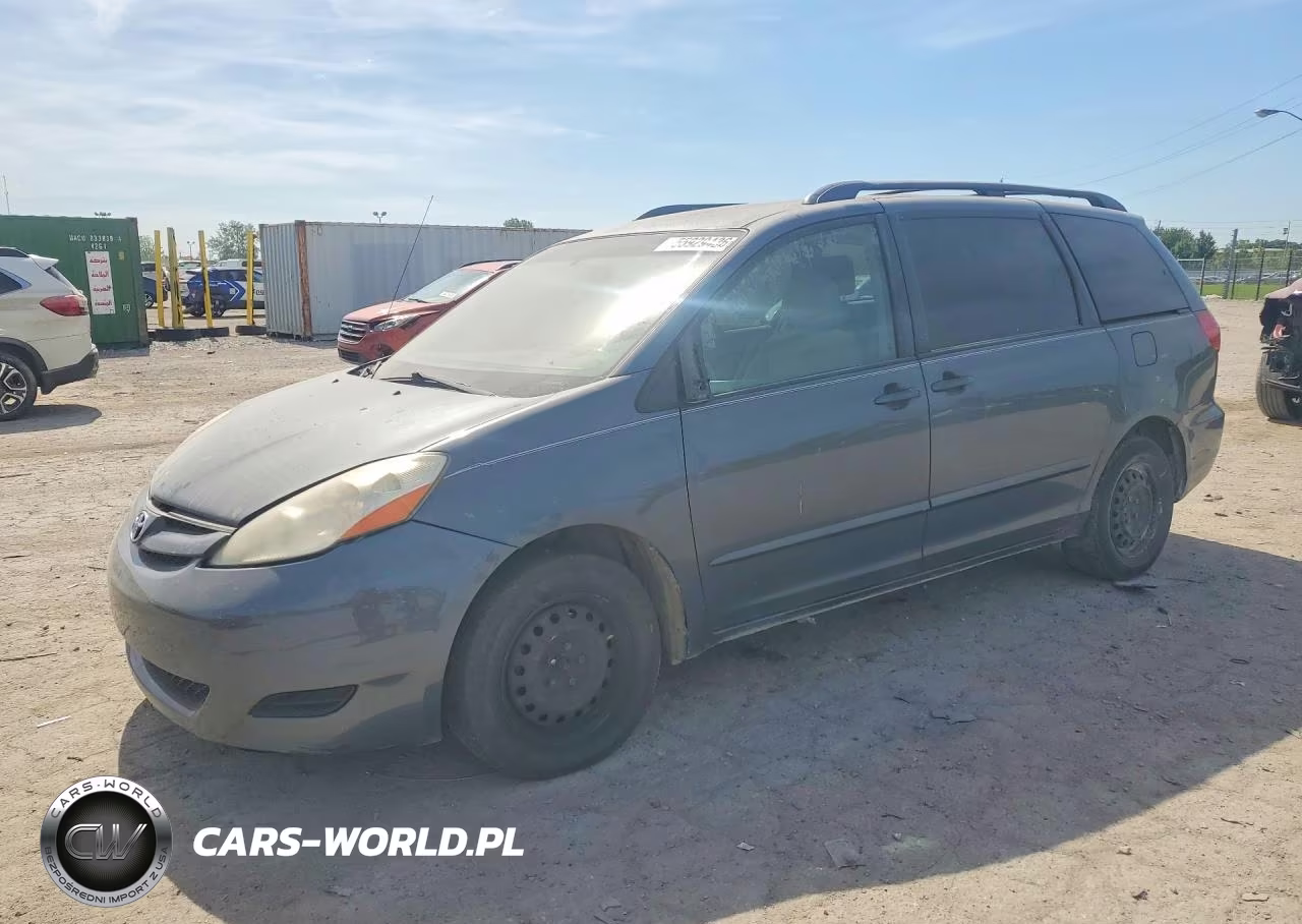 2007 Toyota Sienna Le 7-Passenger
