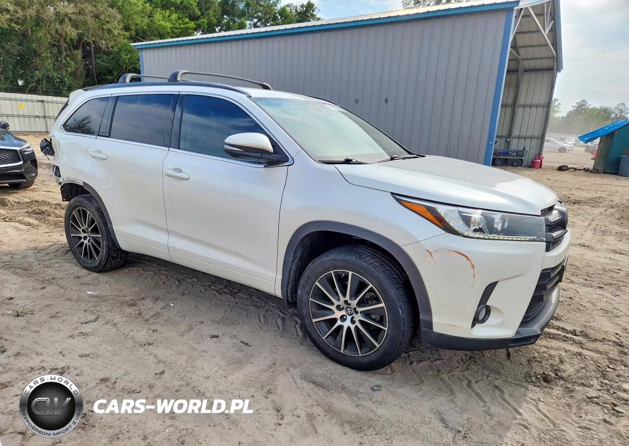 2017 Toyota Highlander Se VIN:5TDJZRFH3HS457258 - 4