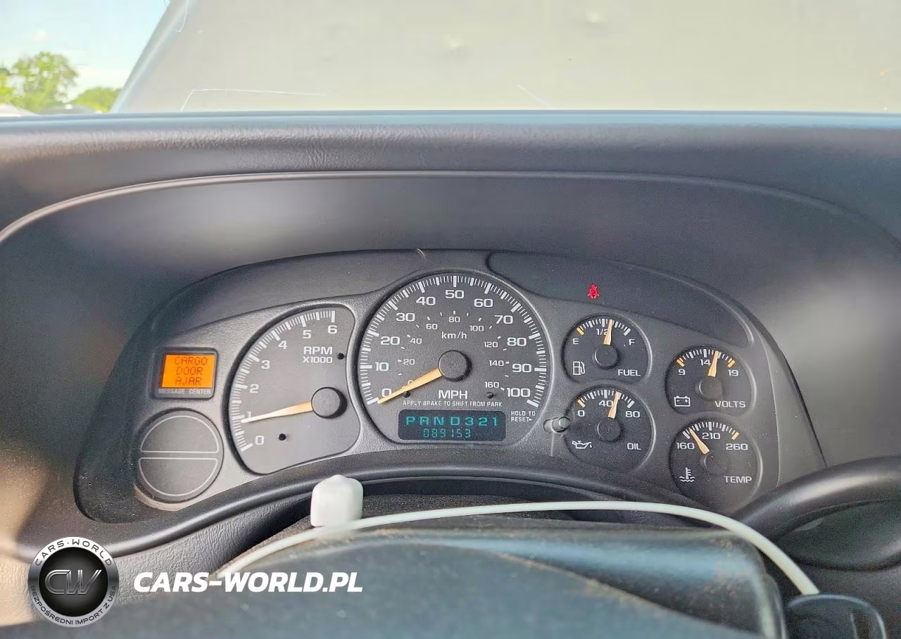 2002 Chevrolet Tahoe K1500 VIN:1GNEK13Z62R247058 - 9