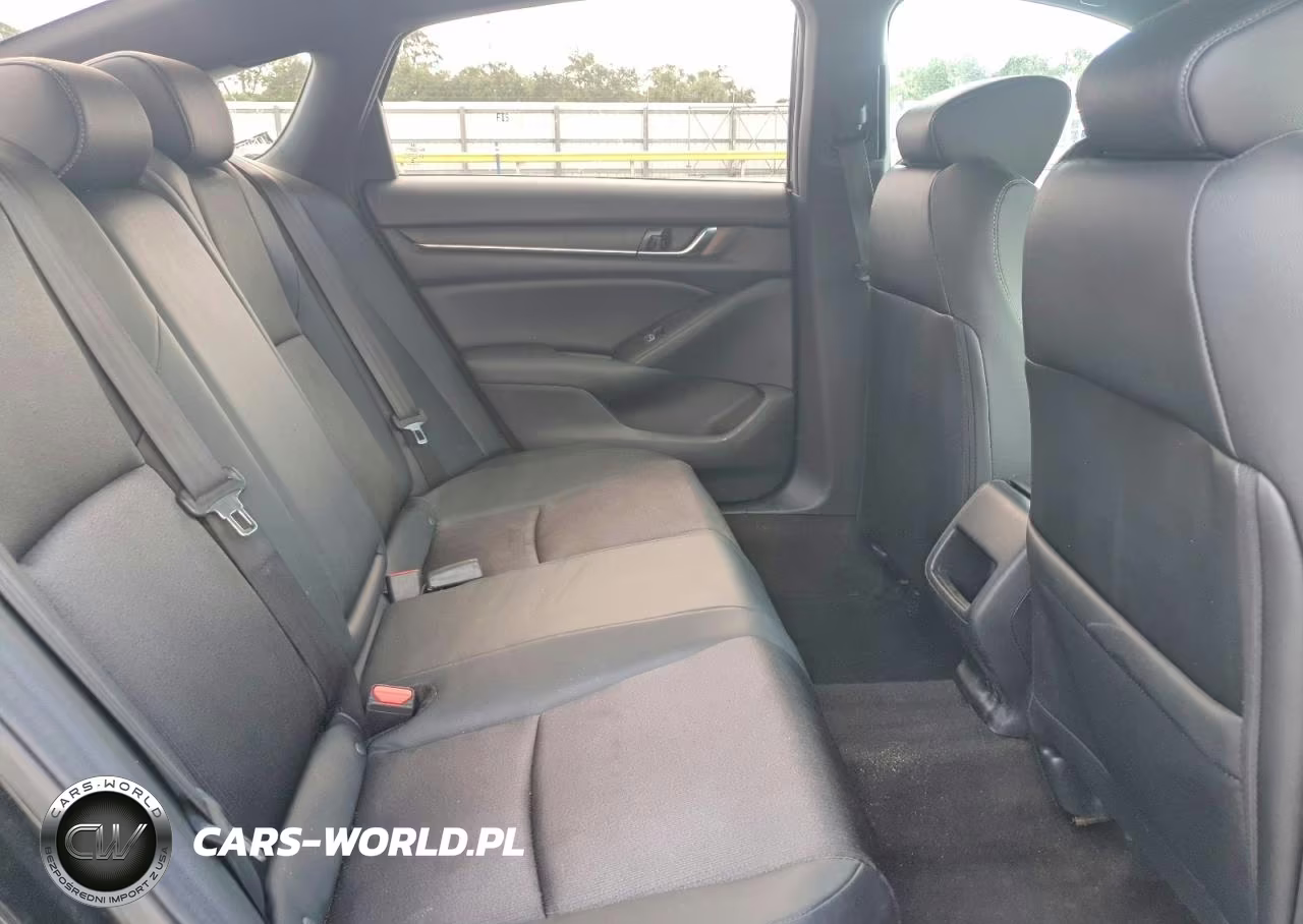 2019 Honda Accord Sport VIN:1HGCV1F33KA126261 - 10