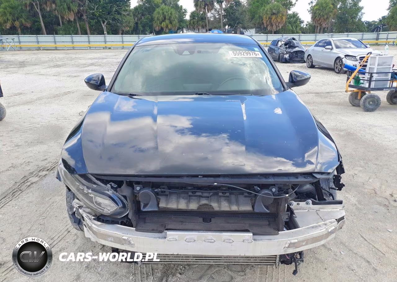 2019 Honda Accord Sport VIN:1HGCV1F33KA126261 - 5
