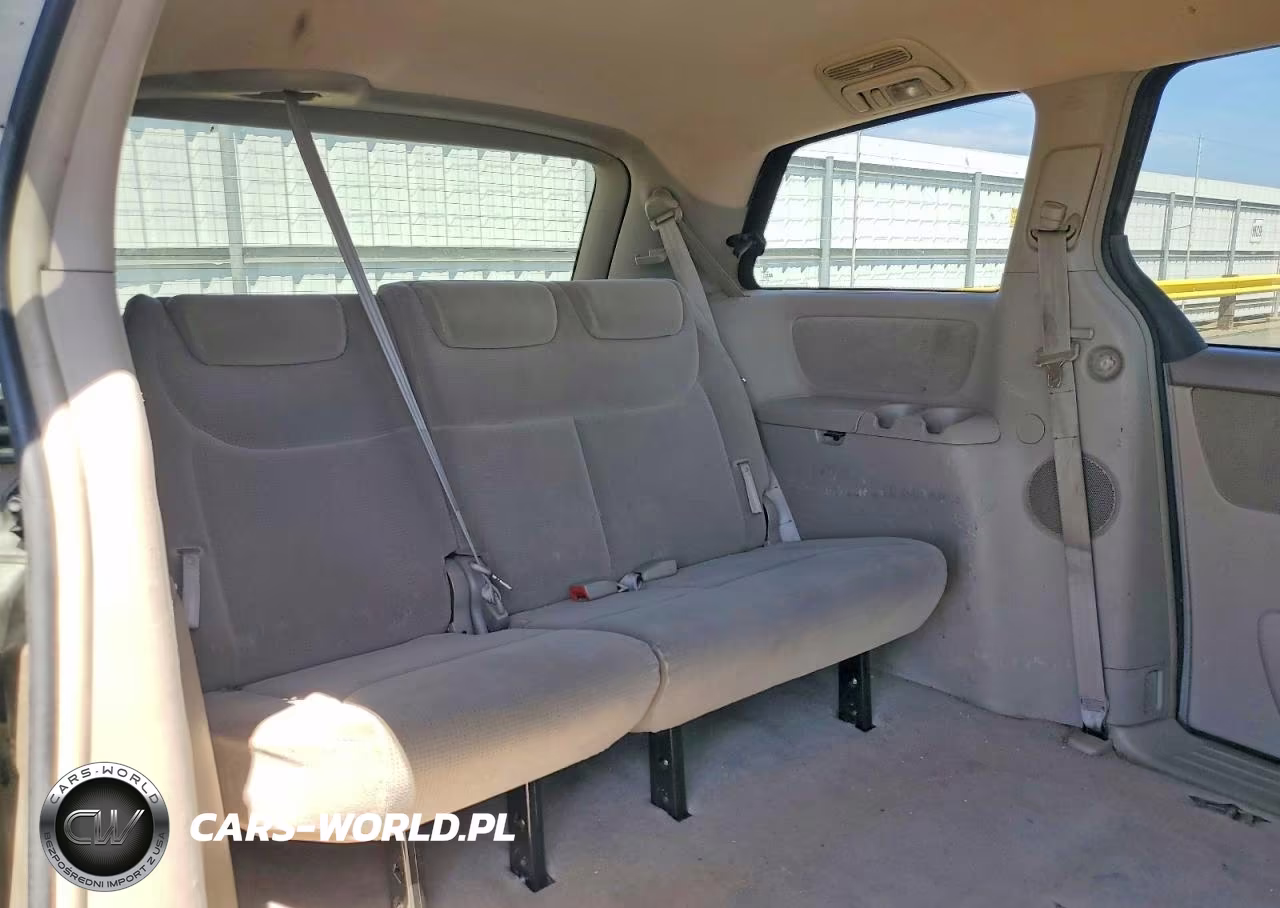 2004 Toyota Sienna Le VIN:5TDBA23C74S003844 - 11