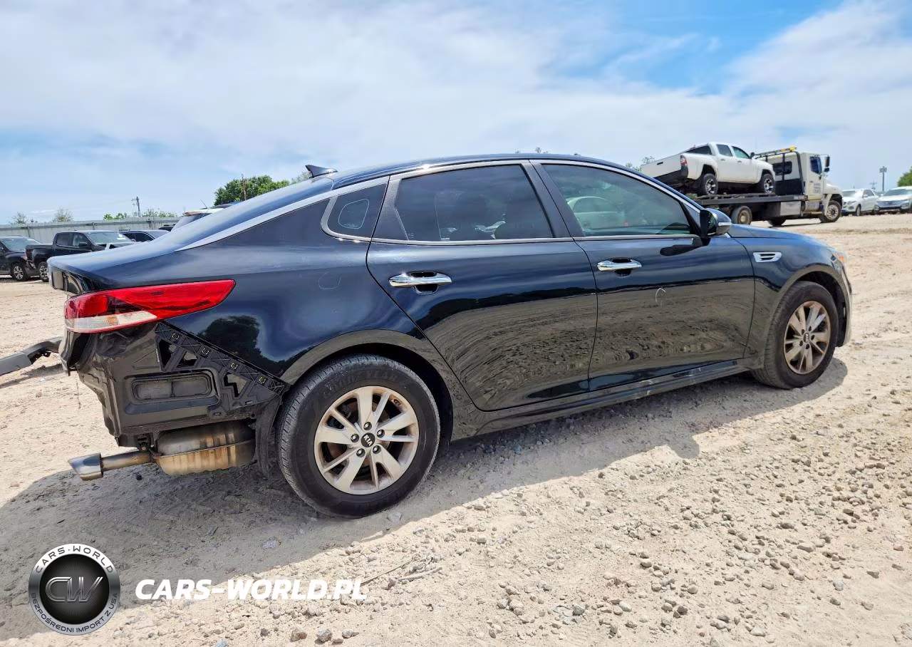 2018 Kia Optima Lx VIN:5XXGT4L39JG233555 - 3