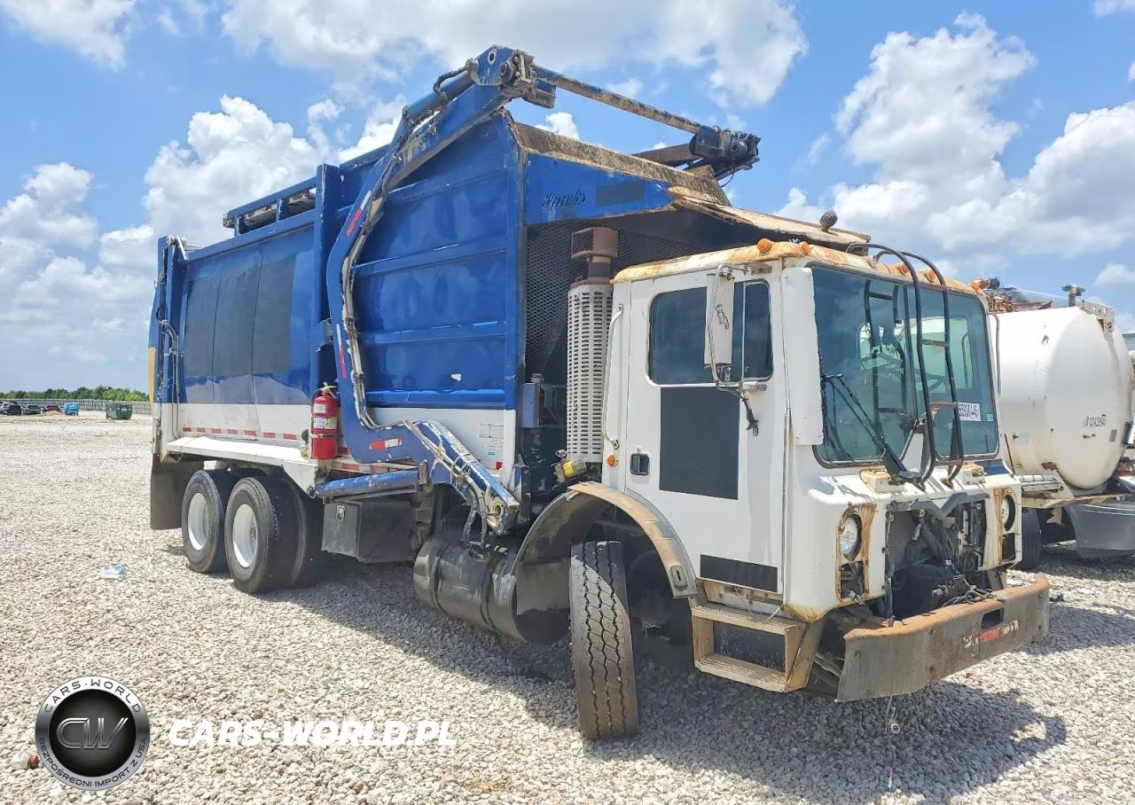 2011 Mack Mru600 Refuse Truck
