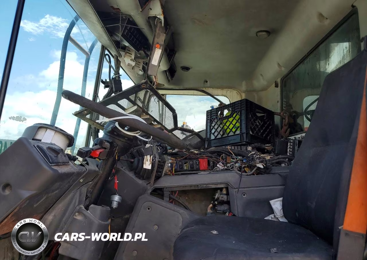 2011 Mack Mru600 Refuse Truck VIN:1M2AV02C0BM006563 - 5