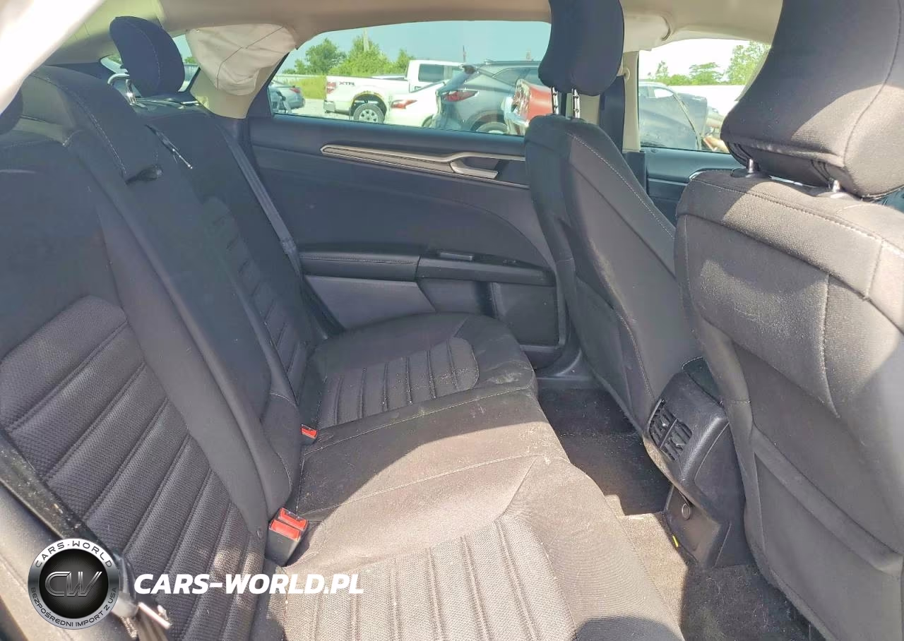 2017 Ford Fusion Se VIN:3FA6P0HD4HR372827 - 10