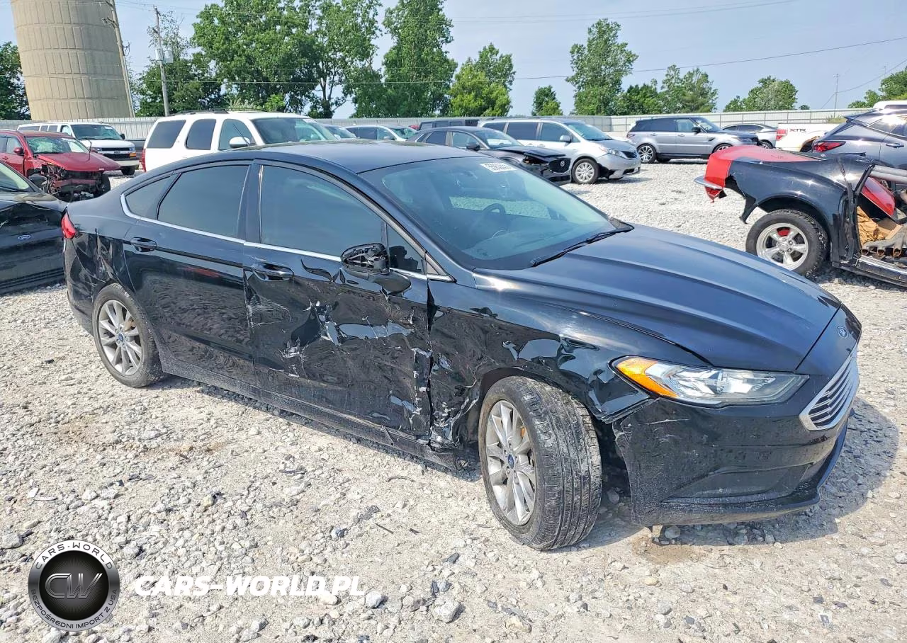 2017 Ford Fusion Se VIN:3FA6P0HD4HR372827 - 4