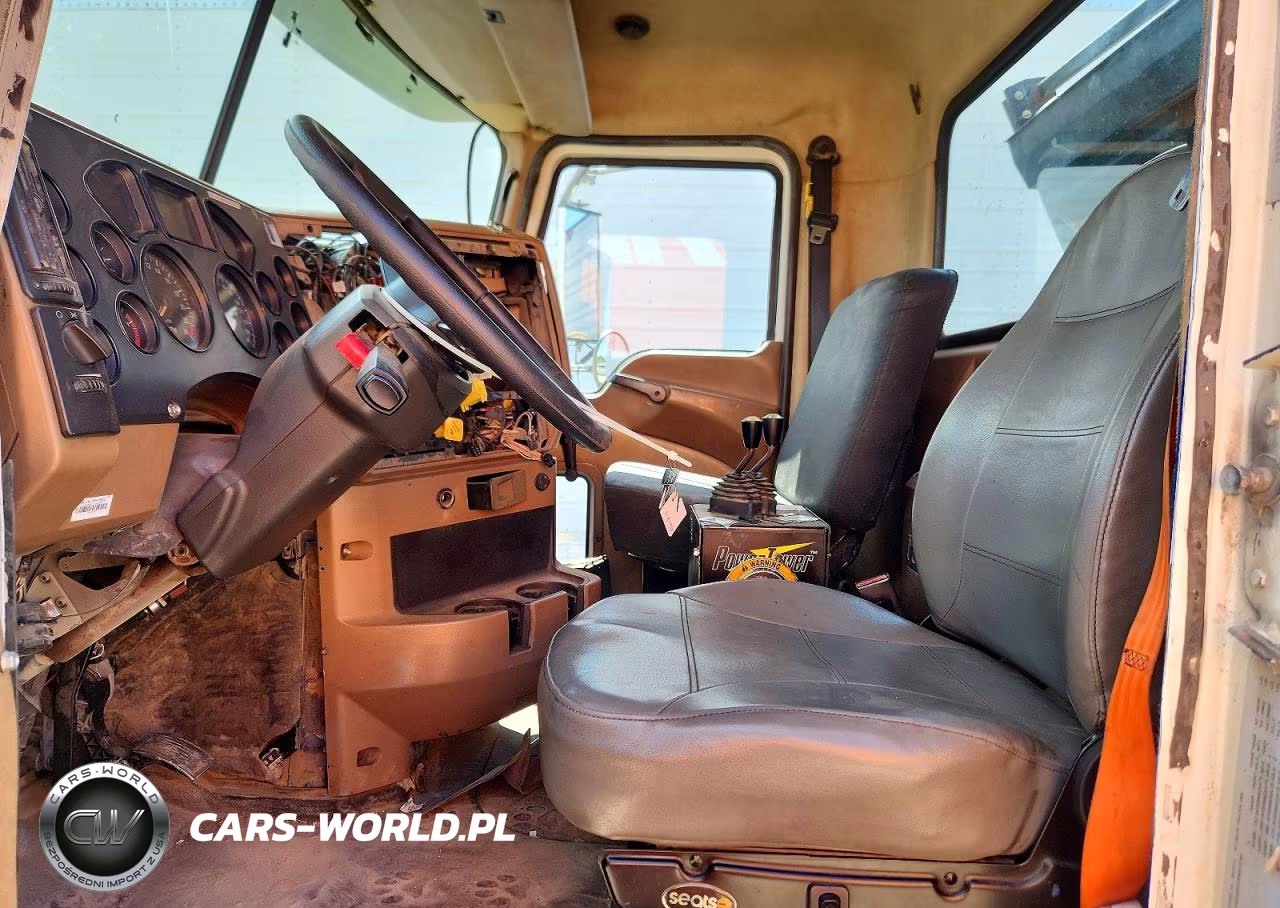 2013 Mack Gu713 Roll-Off Container Truck VIN:1M2AX04C3DM016188 - 5