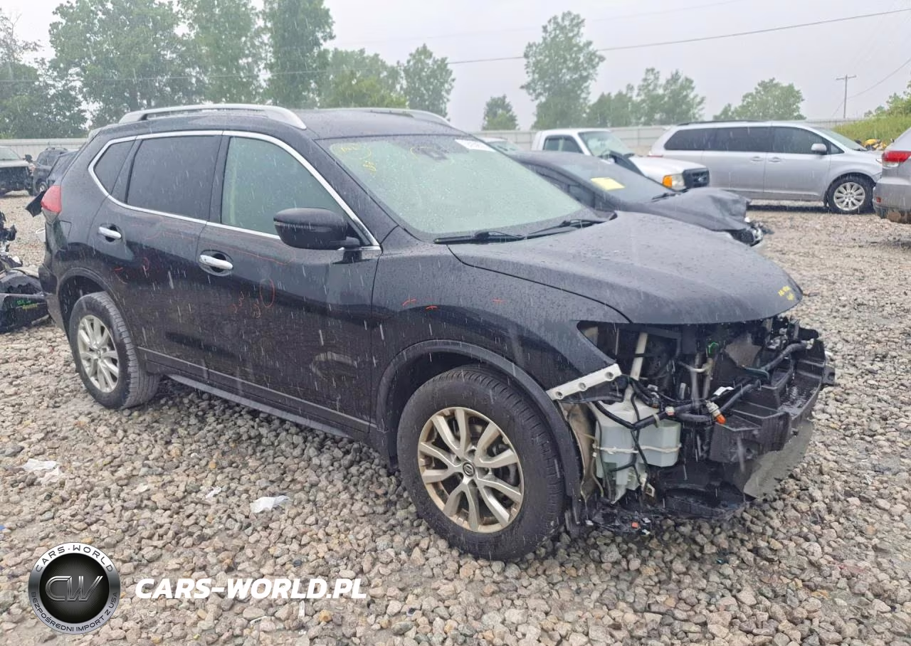 2019 Nissan Rogue S VIN:5N1AT2MV8KC789007 - 4