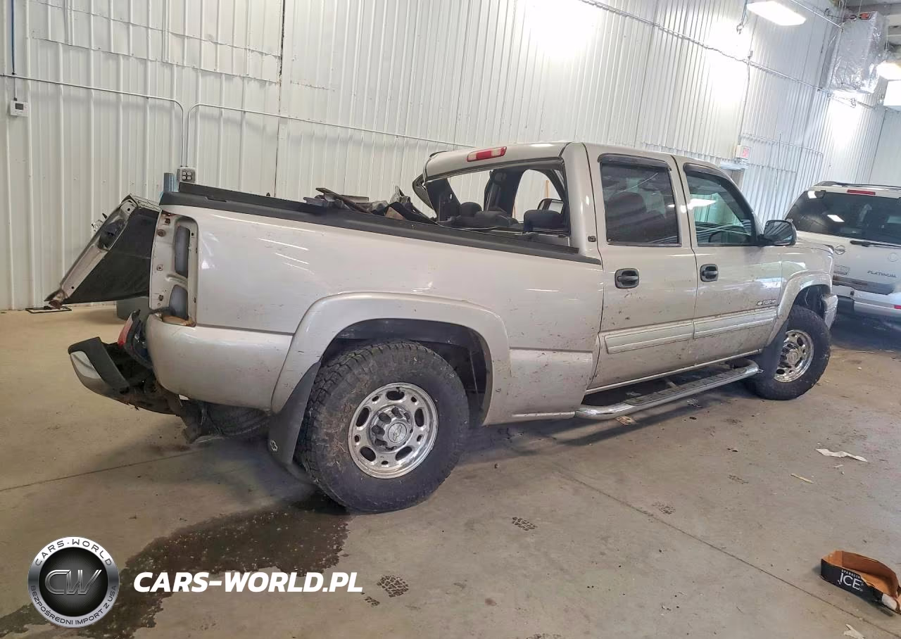 2006 Chevrolet Silverado K1500 Heavy Duty VIN:1GCGK13U46F255107 - 3