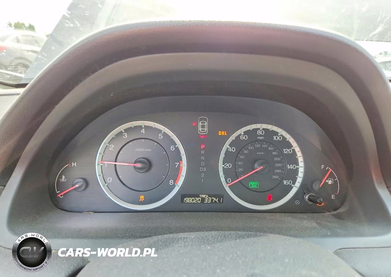 2011 Honda Accord Lxp VIN:1HGCP2F40BA058851 - 9