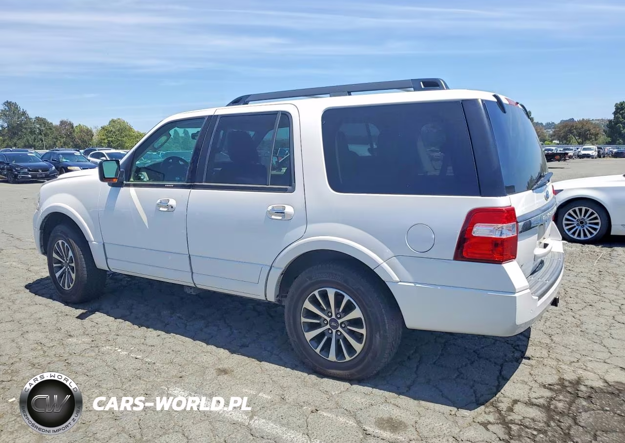 2015 Ford Expedition Xlt VIN:1FMJU1JT2FEF11238 - 2