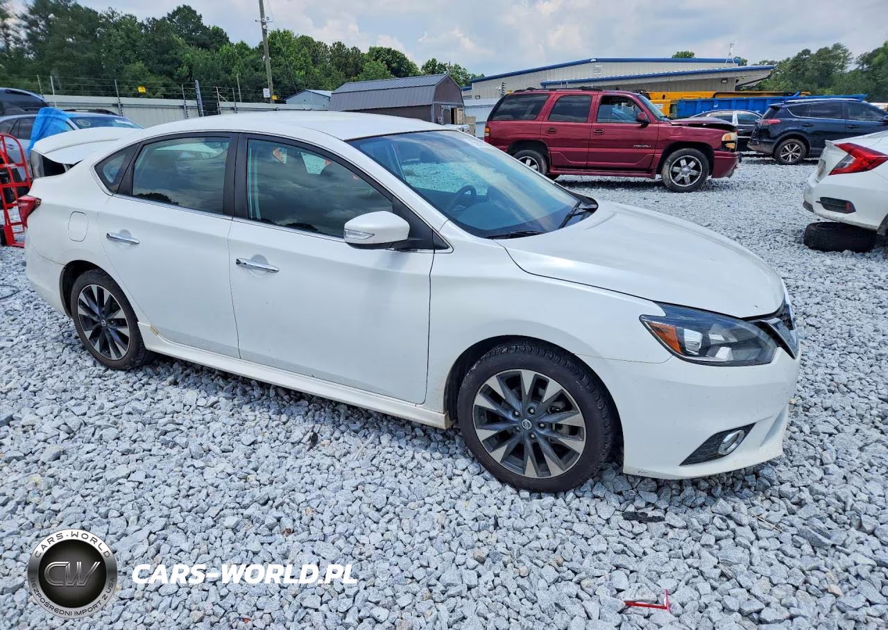 2017 Nissan Sentra Sr VIN:3N1AB7AP9HY296014 - 4