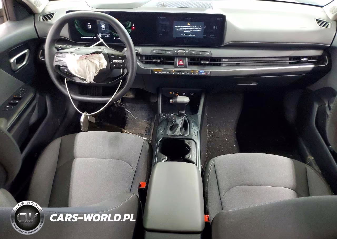 2025 Kia K4 Lxs VIN:3KPFT4DEXSE078830 - 8