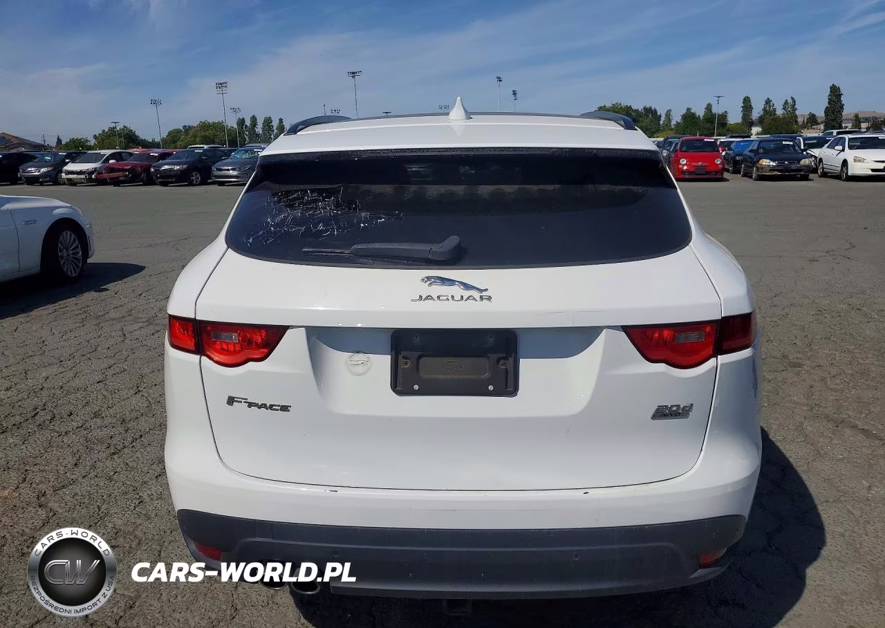 2017 Jaguar F-Pace Prestige VIN:SADCK2BN9HA490265 - 6