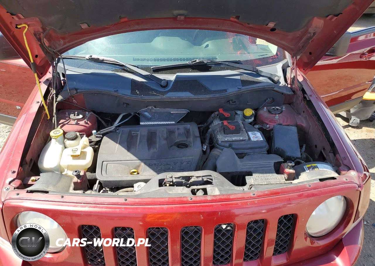 2014 Jeep Patriot Latitude VIN:1C4NJPFB5ED508694 - 11