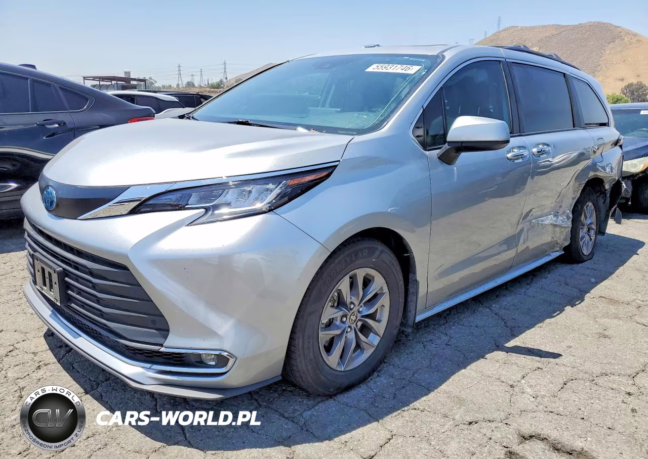 2022 Toyota Sienna Xle – zdjęcie 1 z 13