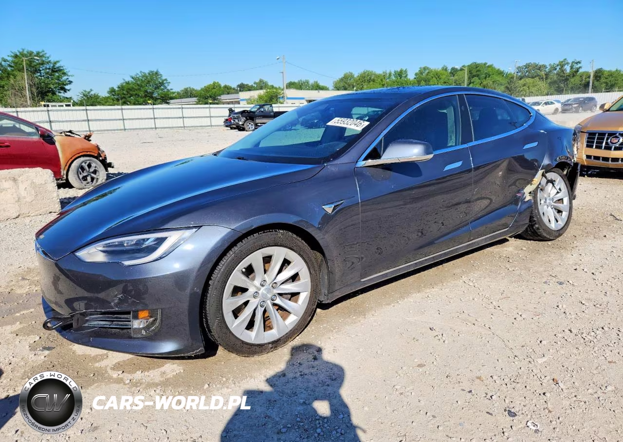 2016 Tesla Model S – zdjęcie 1 z 12