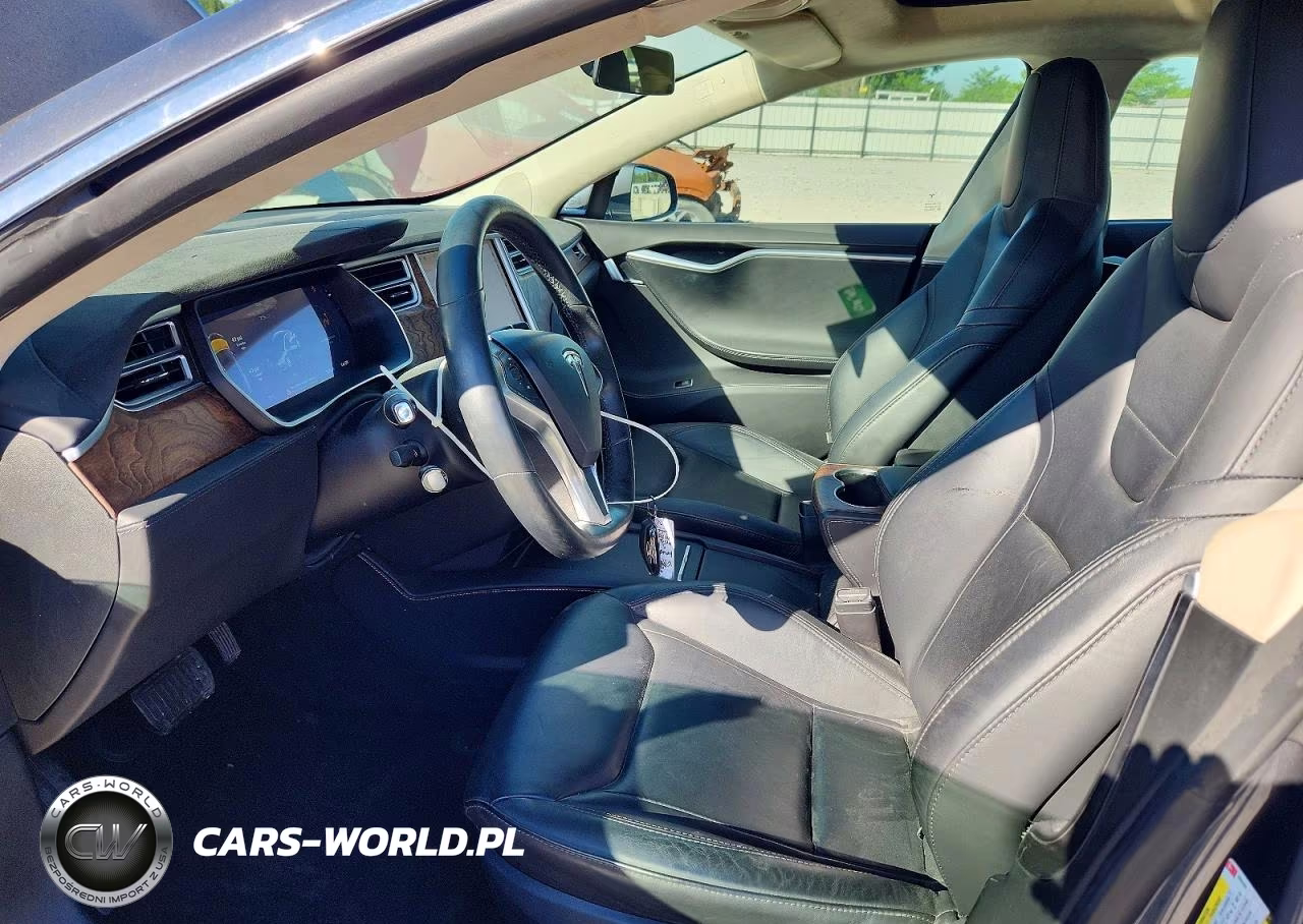 2016 Tesla Model S VIN:5YJSA1E27GF168445 - 7