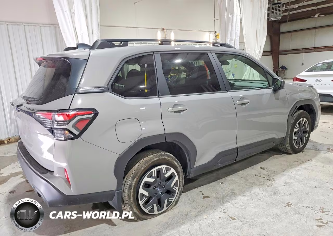 2025 Subaru Forester Premium VIN:JF2SLDBC4SH444714 - 3