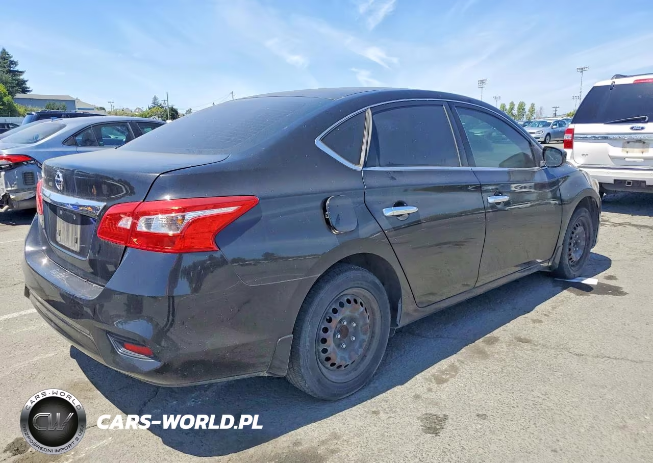 2019 Nissan Sentra S VIN:3N1AB7AP1KY257487 - 3