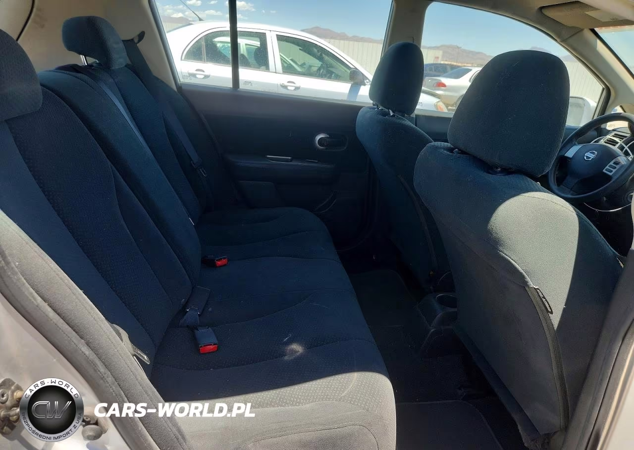 2010 Nissan Versa 1.8 S VIN:3N1BC1CP5AL390163 - 10