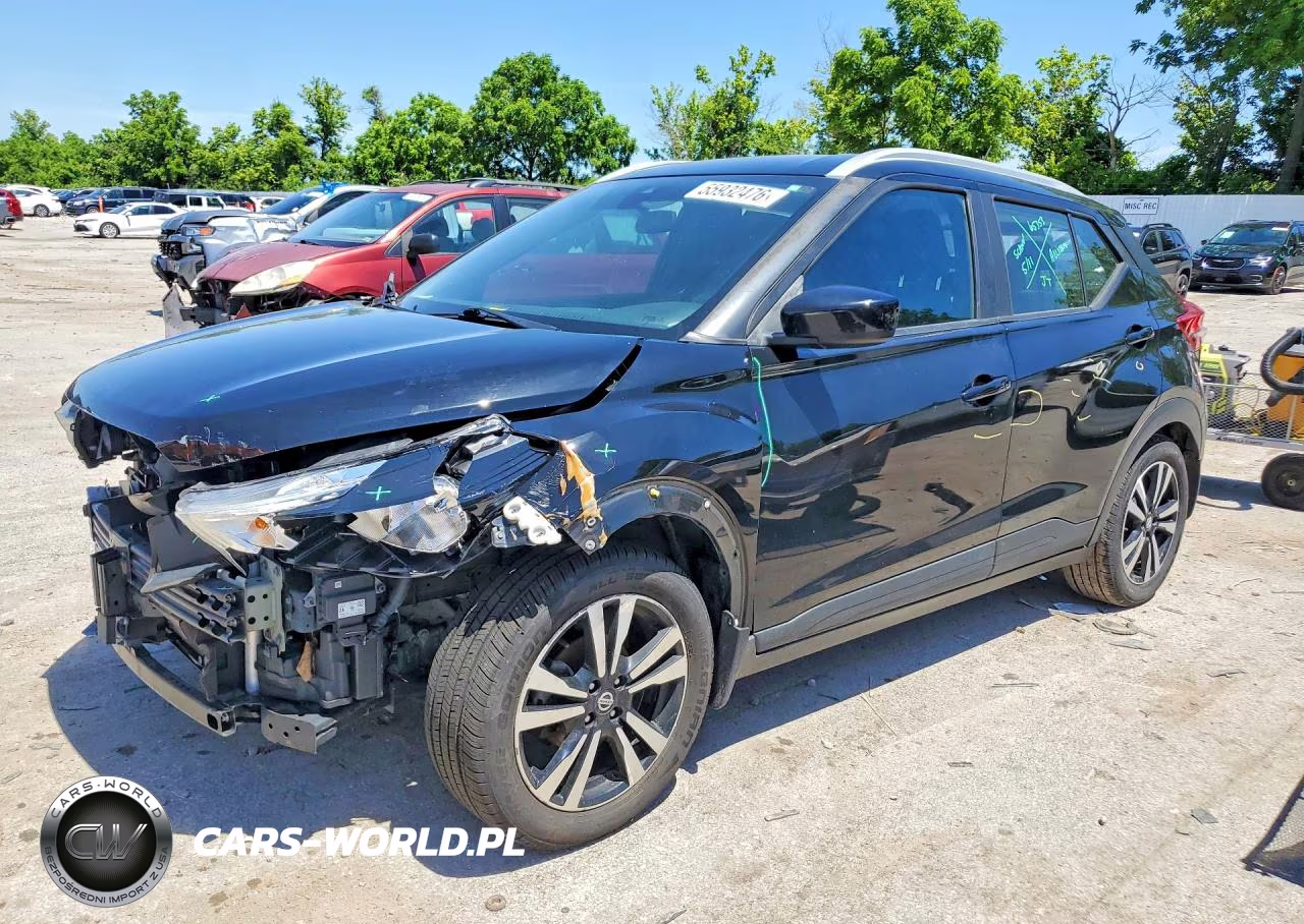 2020 Nissan Kicks Sv