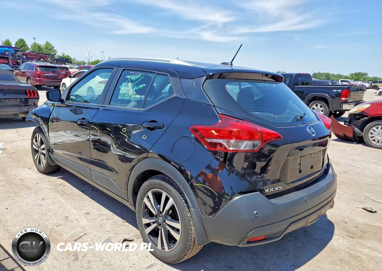 2020 Nissan Kicks Sv VIN:3N1CP5CV9LL543998 - 2