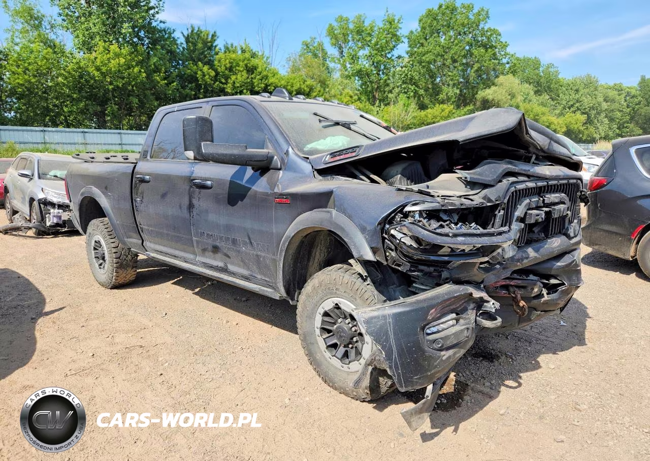 2021 Ram 2500 Powerwagon VIN:3C6TR5EJ0MG576875 - 4