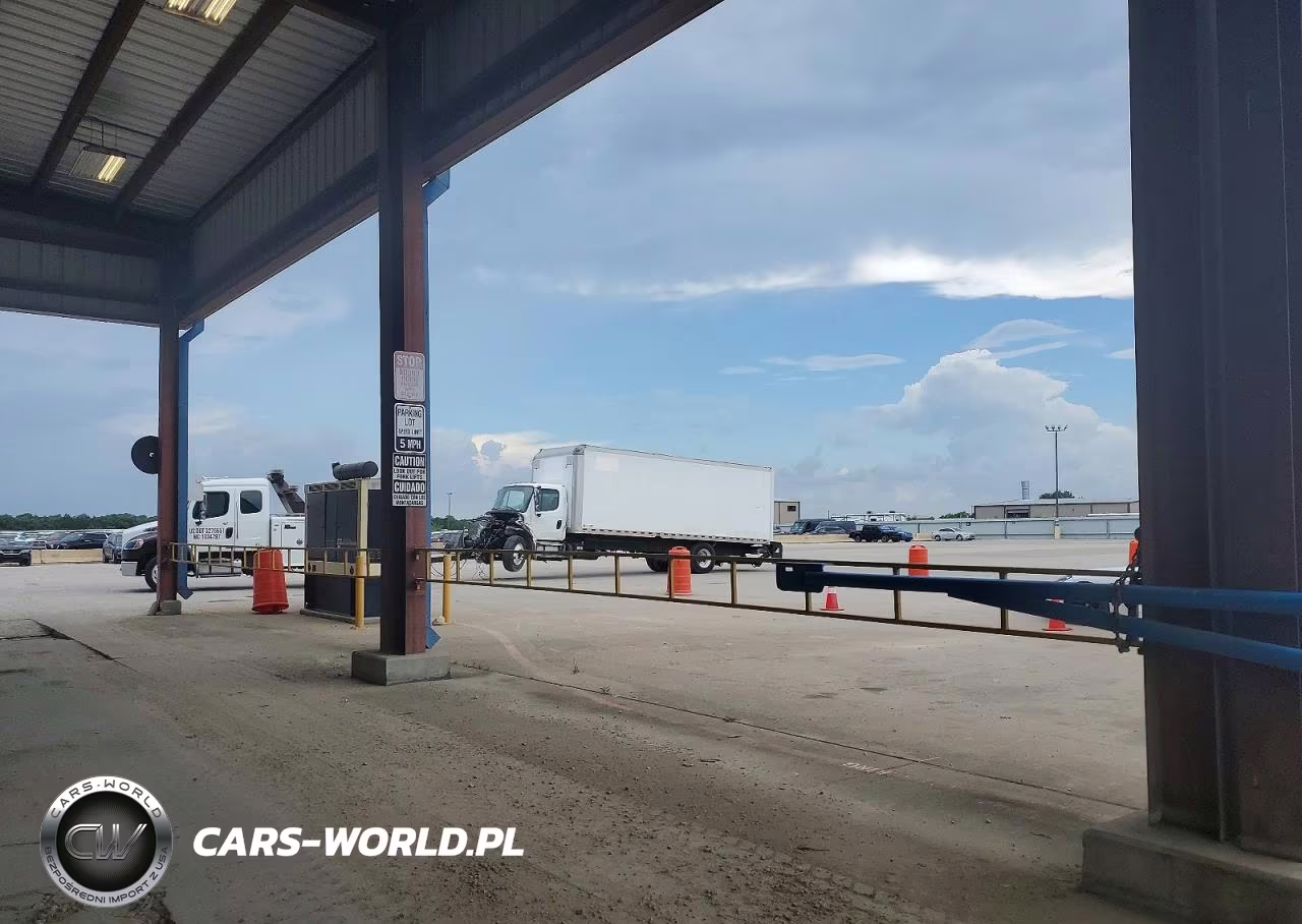 2016 Freightliner M2 106 Medium Duty VIN:3ALACWDT7GDHF9669 - 13