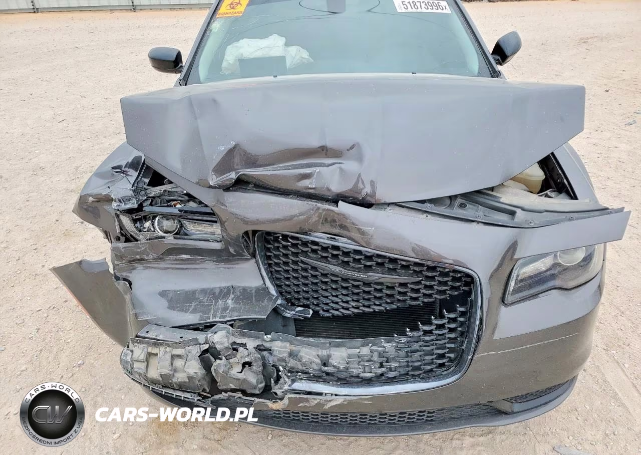 2023 Chrysler 300 Touring VIN:2C3CCAAG9PH707582 - 11