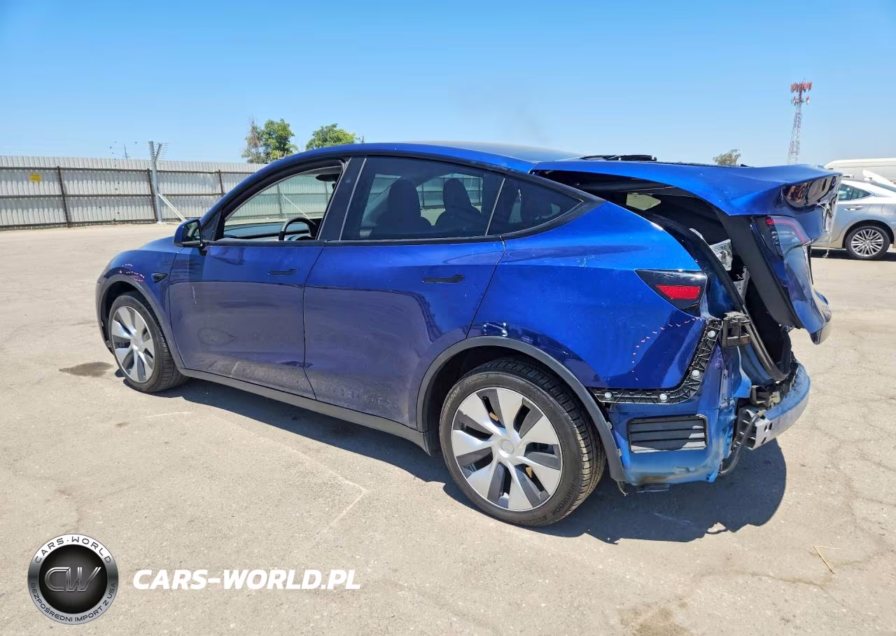 2023 Tesla Model Y VIN:7SAYGAEE0PF836964 - 2